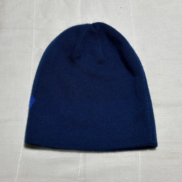 Oakley Performance Fit Blue Knit Hat - Picture 2 of 5